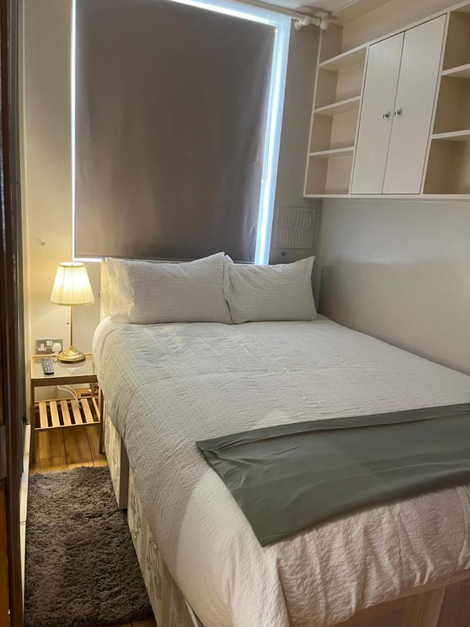 Stunning 1 Bedroom In Stunning Location - Mayfair Area London Exteriör bild