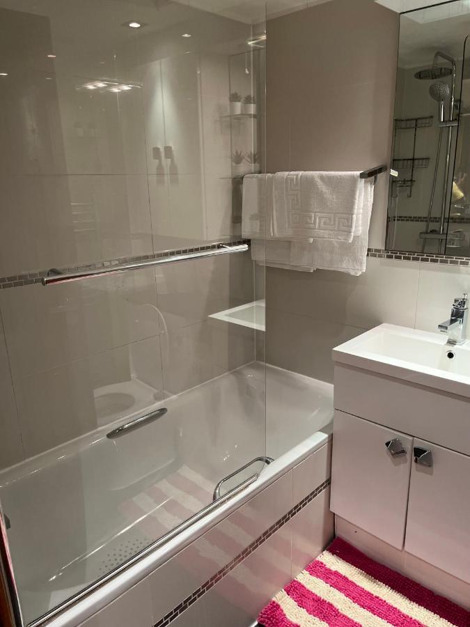 Stunning 1 Bedroom In Stunning Location - Mayfair Area London Exteriör bild